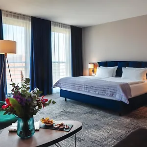 Hotell Center East Prenzlauer Berg By Ihg, Berlin